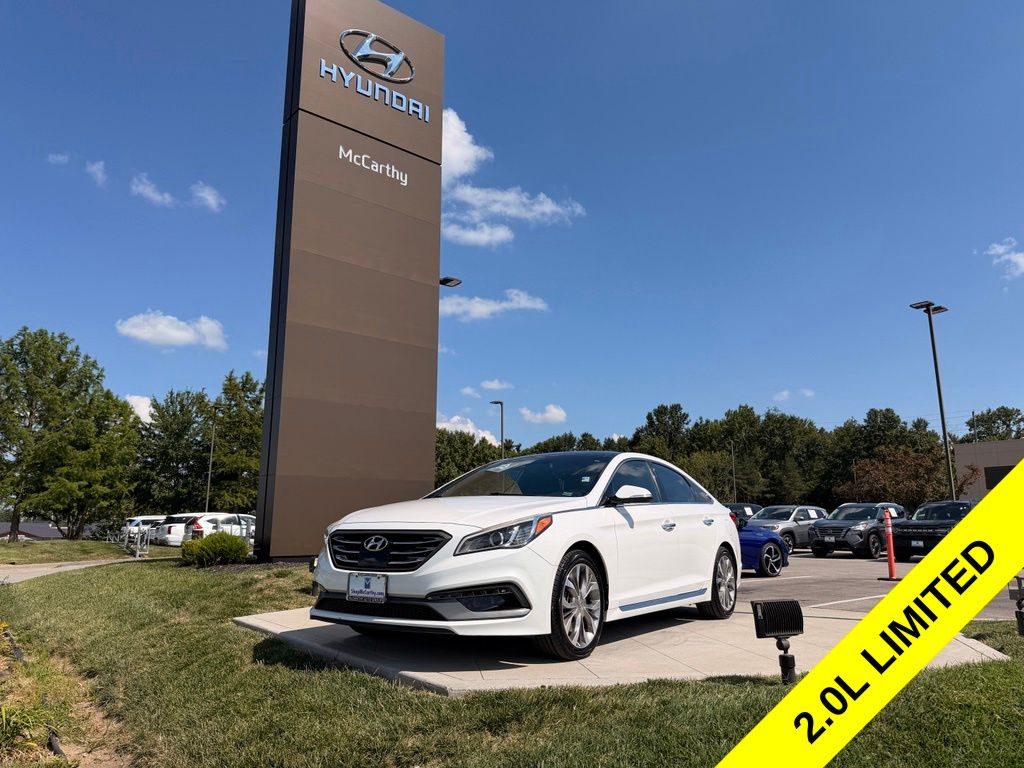 Quartz White Pearl 2017 Hyundai Sonata Sedan Front-Wheel Drive 6-Speed Automatic