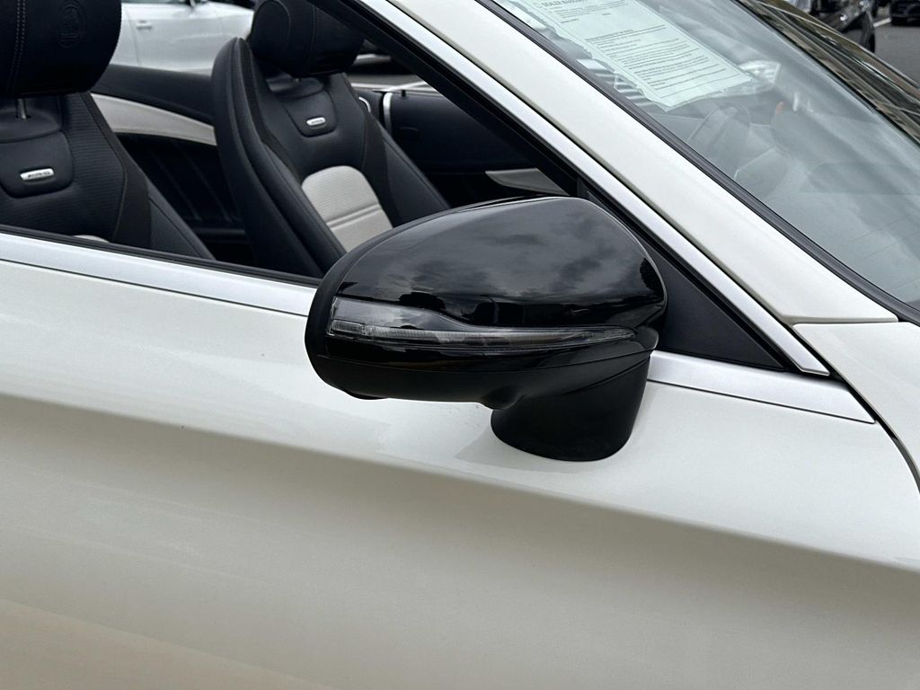 Thumbnail: 2021 Mercedes-Benz C-Class - 19