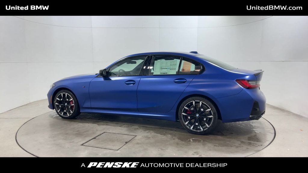 Thumbnail: 2025 BMW 3 Series - 6