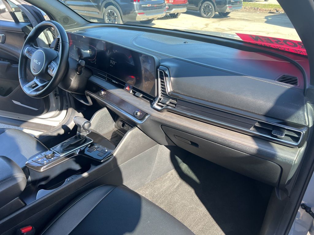2023 Kia Sportage X-Line photo