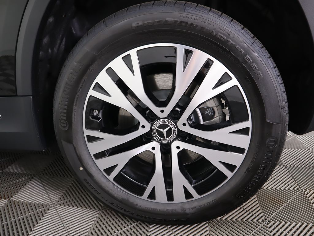 Thumbnail: 2025 Mercedes-Benz GLA - 31