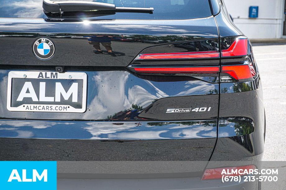 Used 2026 Black BMW sDrive40i image 12