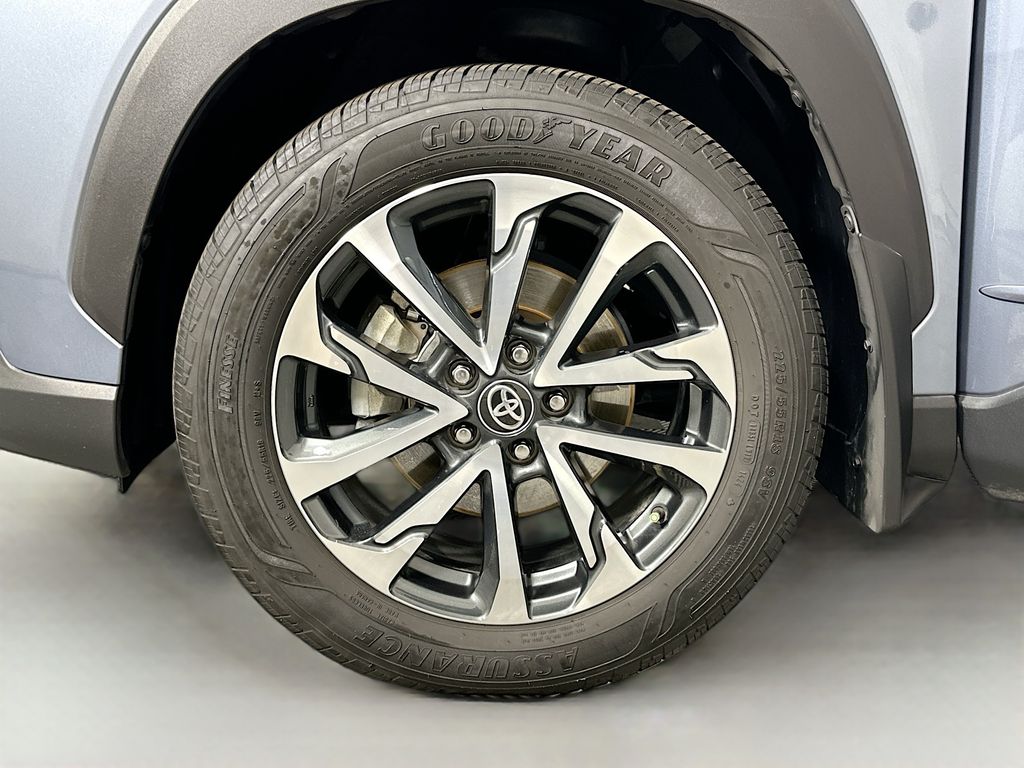 Thumbnail: 2024 Toyota Corolla Cross - 31