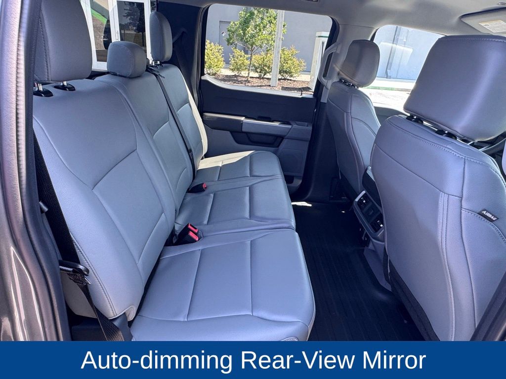 2024 Ford F-150 Lightning Pro