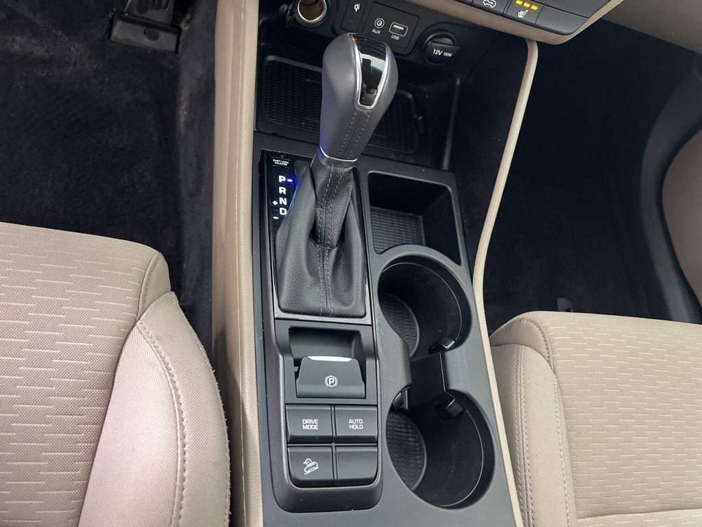 Used 2020 White Hyundai Sport image 25