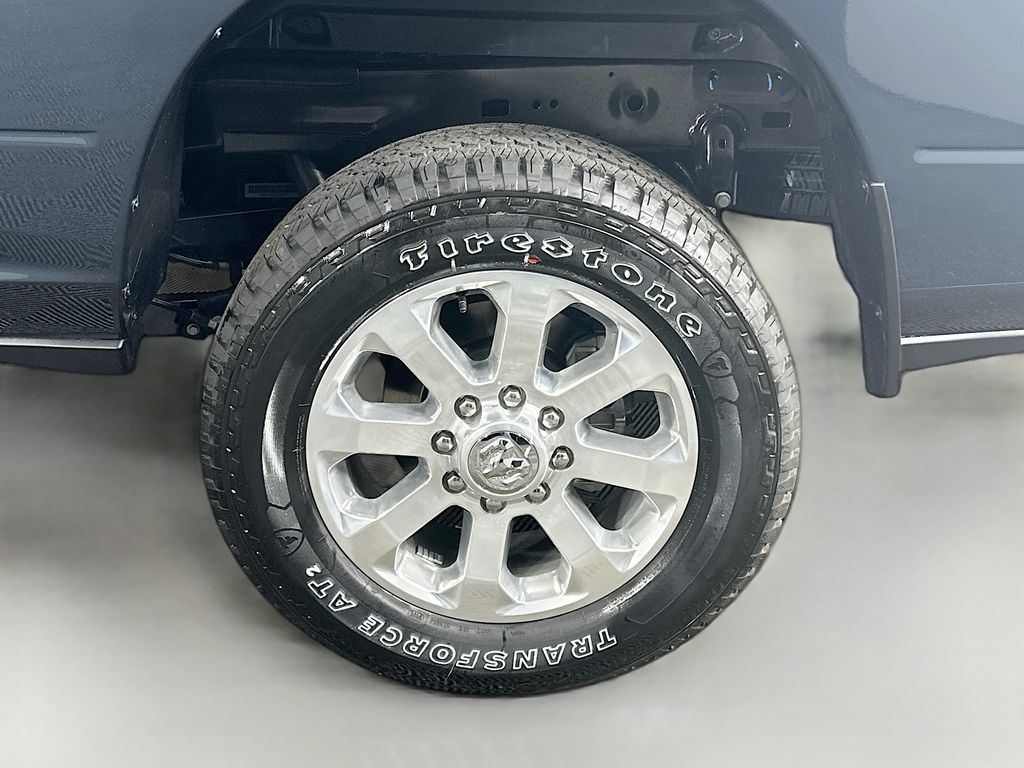 New 2026 Blue Ram Laramie 14in image 17