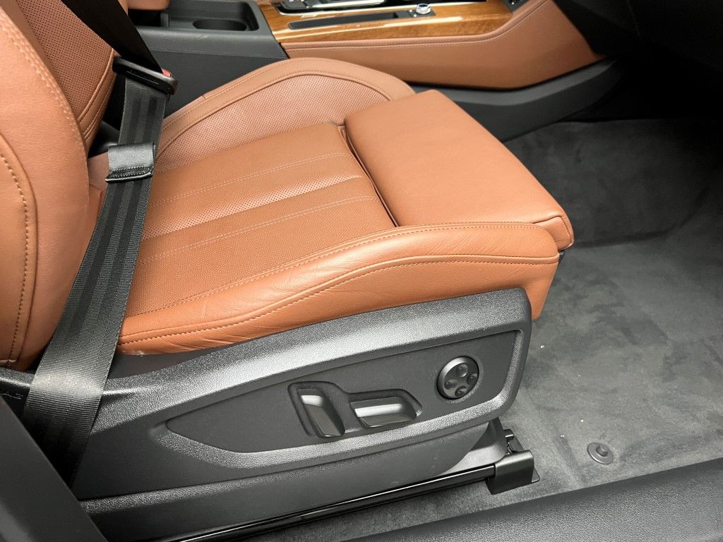 Thumbnail: 2023 Audi Q5 - 14