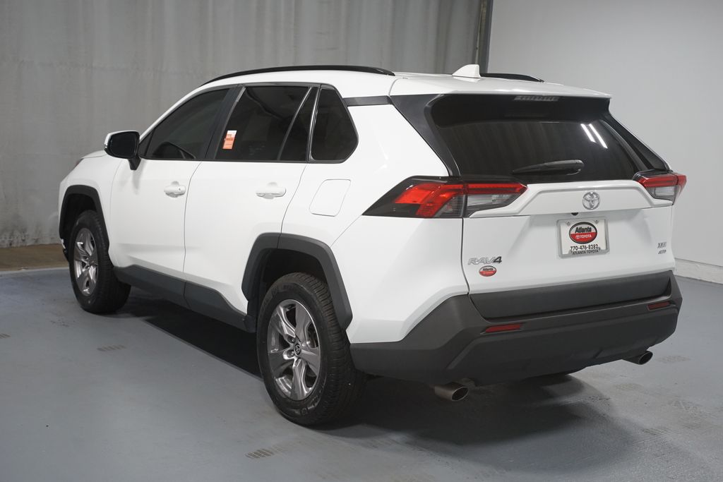 Thumbnail: 2022 Toyota RAV4 - 6