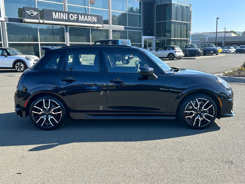 Thumbnail: 2026 MINI Cooper - 6