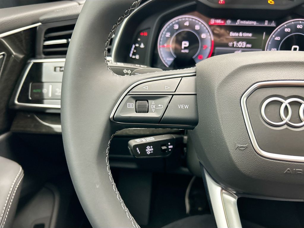 Thumbnail: 2026 Audi Q8 - 11