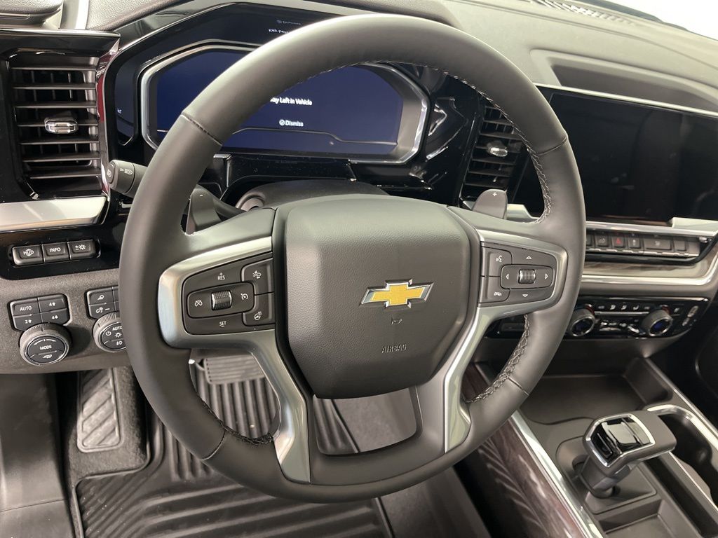 2024 Chevrolet Silverado 1500 LTZ 29