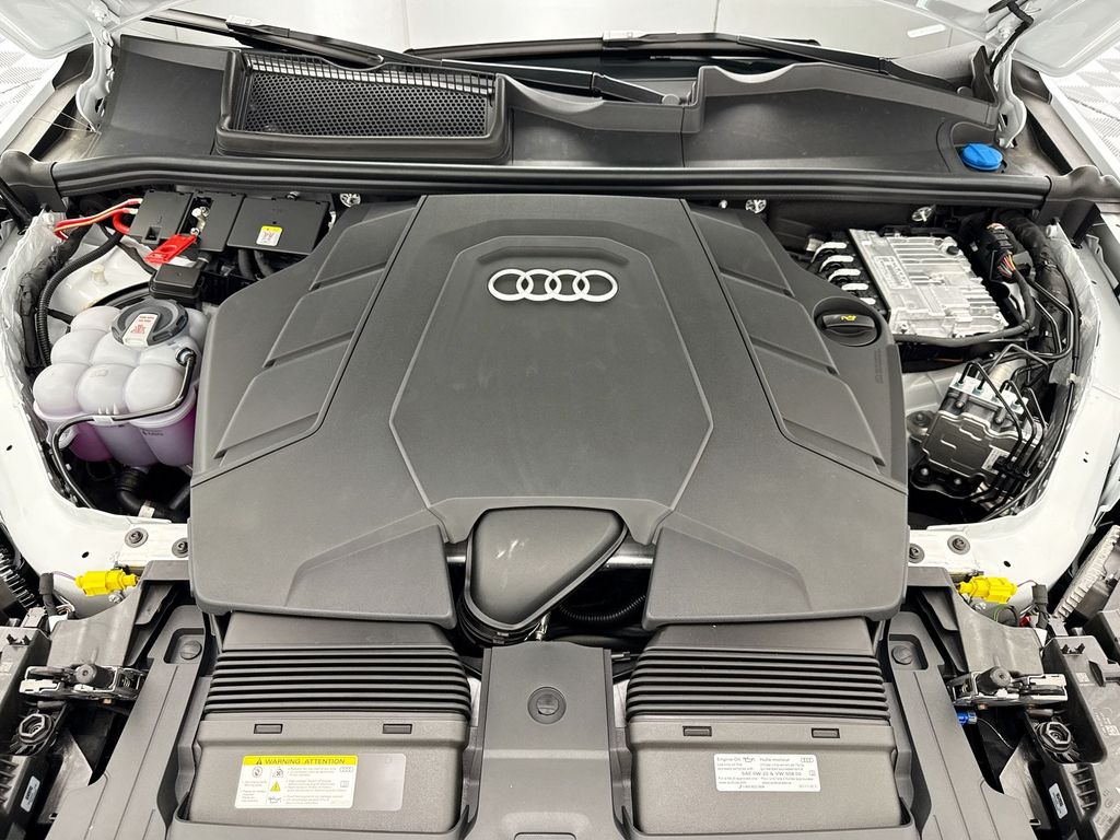 Thumbnail: 2026 Audi Q7 - 28