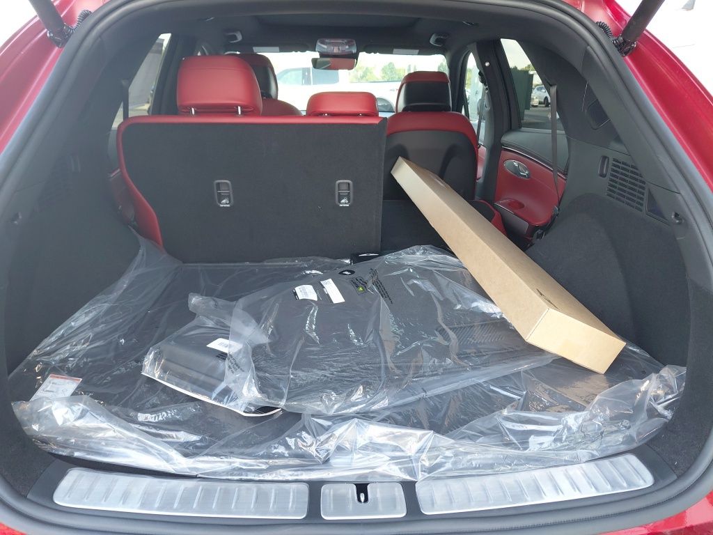 Thumbnail: 2026 Genesis GV70 - 26