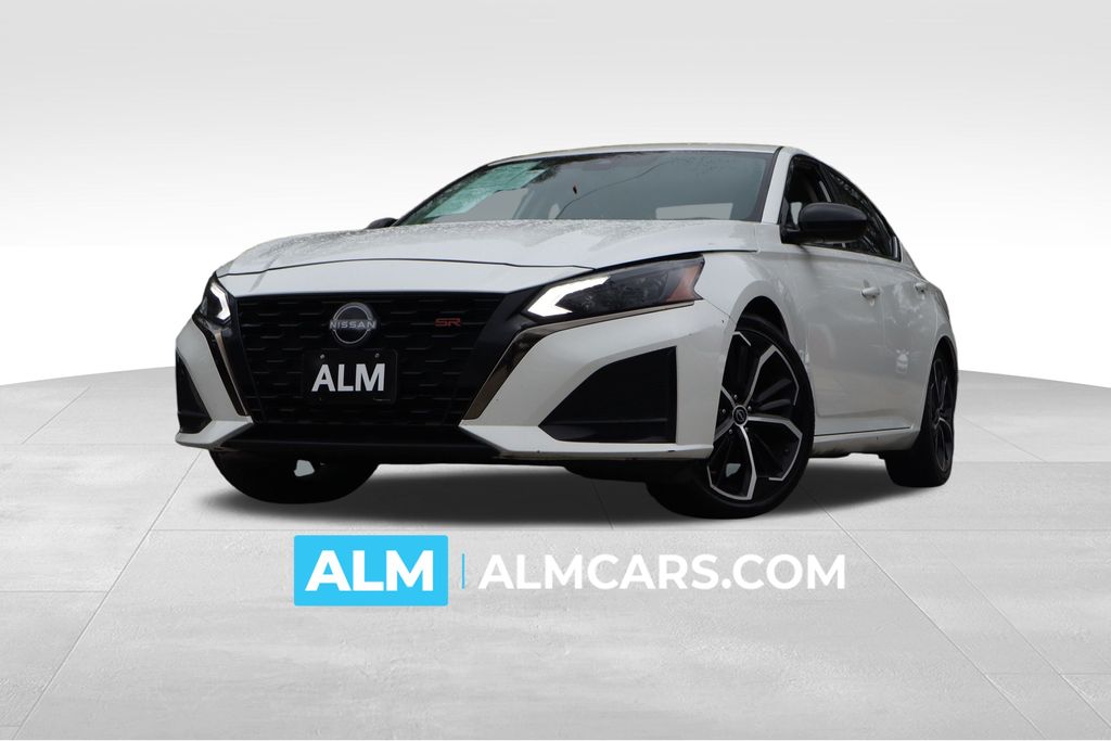 2024 Nissan Altima SR