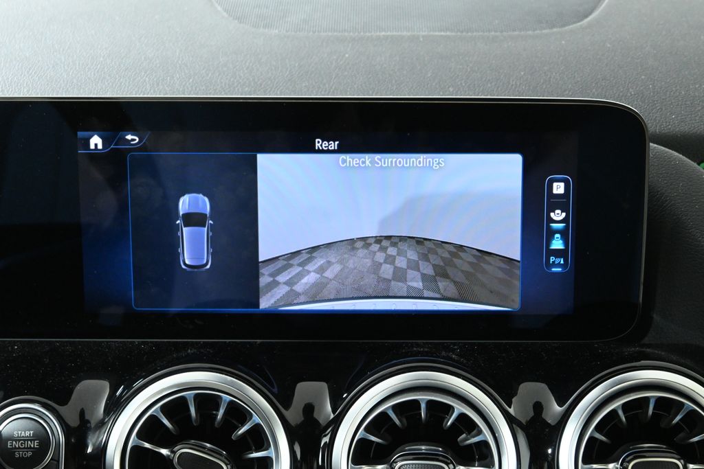 2025 Mercedes-Benz GLA 250 4MATIC 22