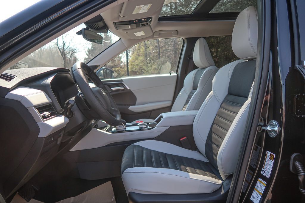 2026 Mitsubishi Outlander SE 2.5 S-AWC