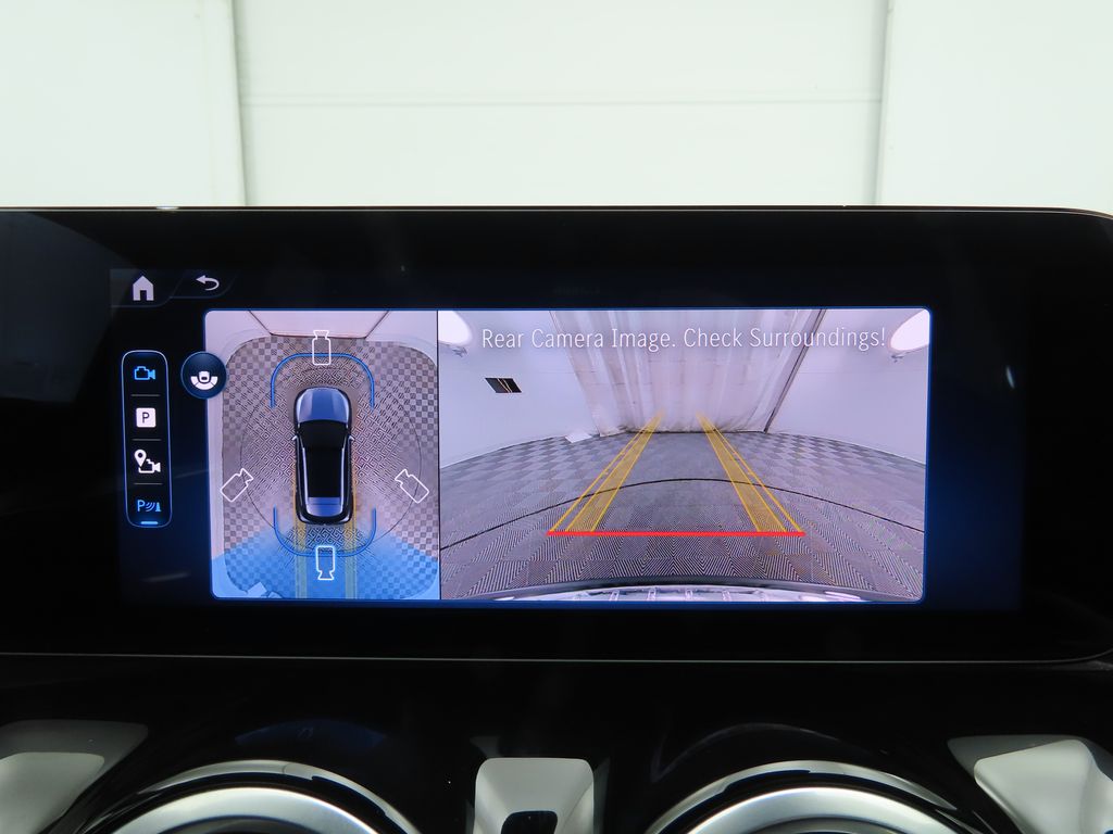 Thumbnail: 2025 Mercedes-Benz GLA - 15