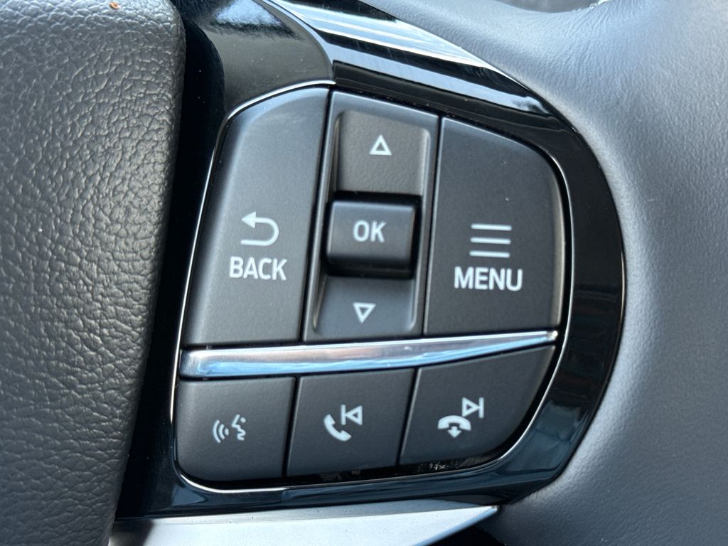 New 2026 White Ford Platinum image 30