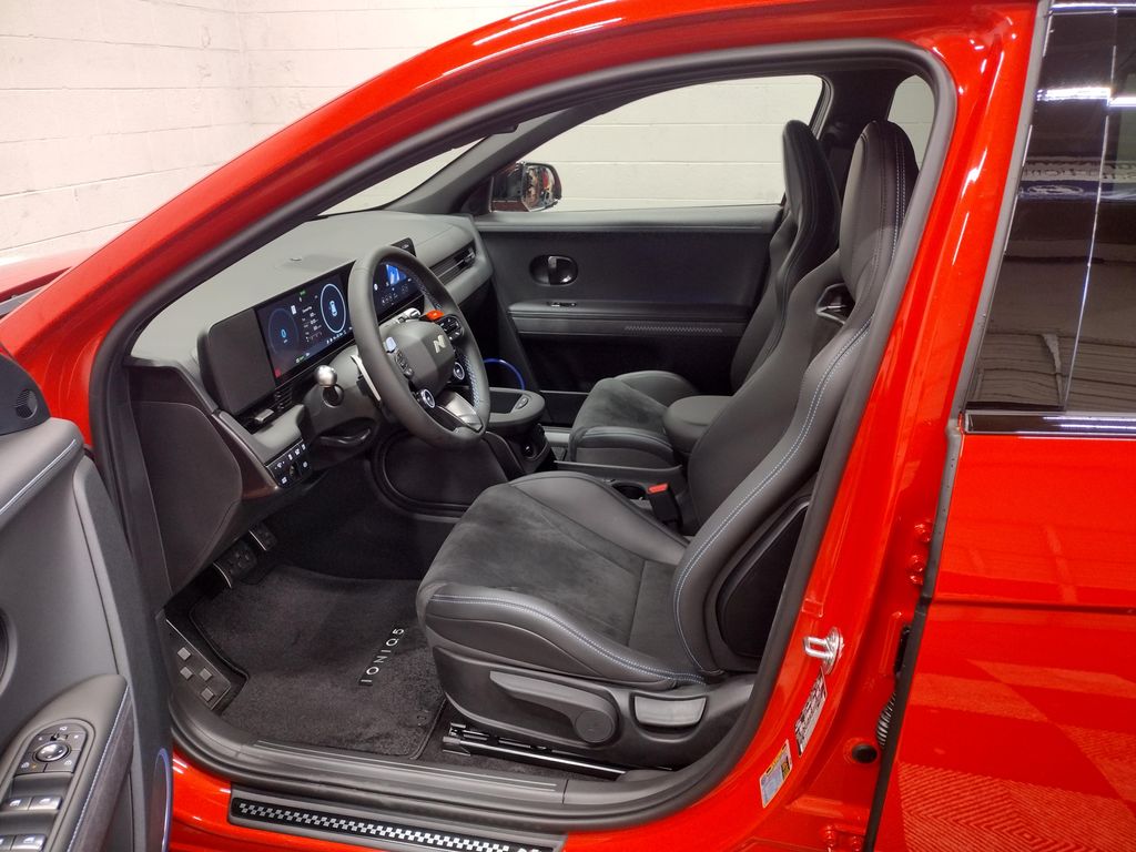 2025 Hyundai IONIQ 5 N Base