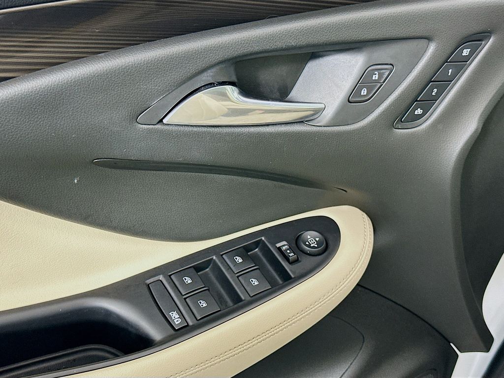 Thumbnail: 2019 Buick Envision - 17