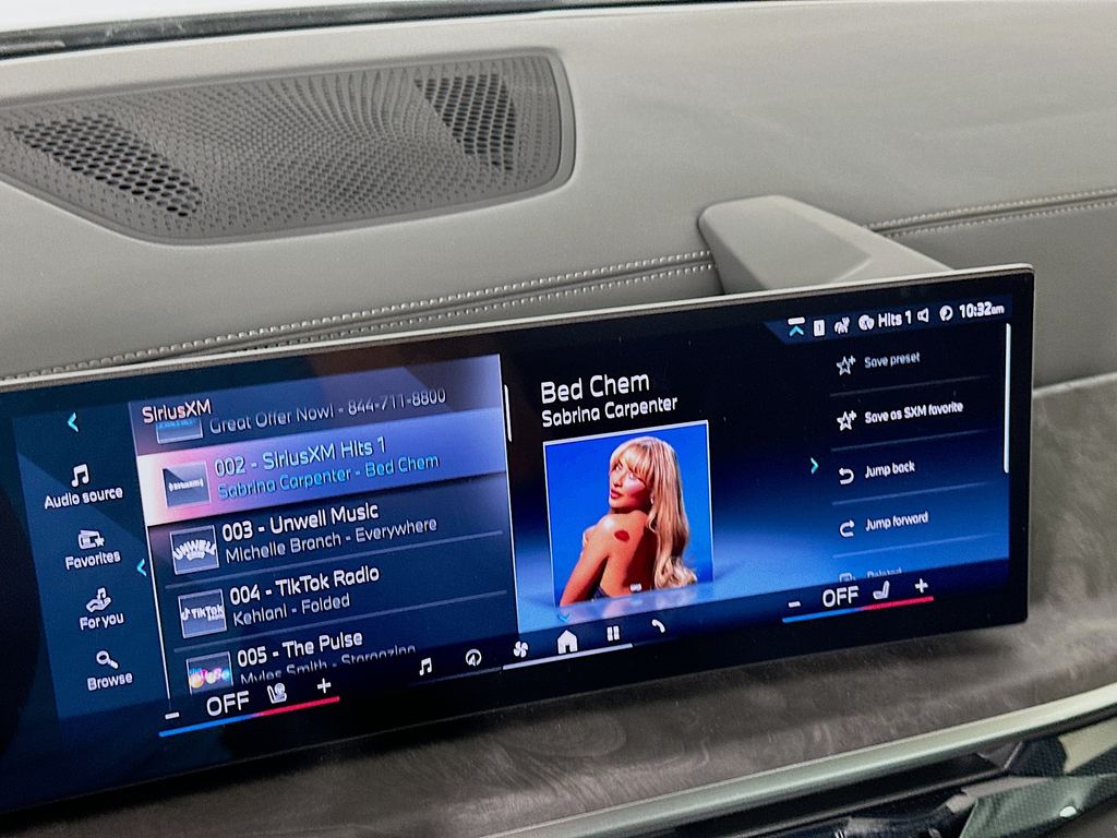 Thumbnail: 2026 BMW X5 - 11