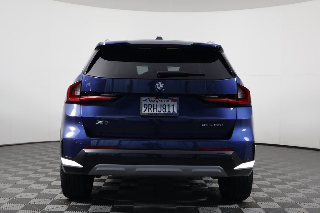 Thumbnail: 2025 BMW X1 - 5