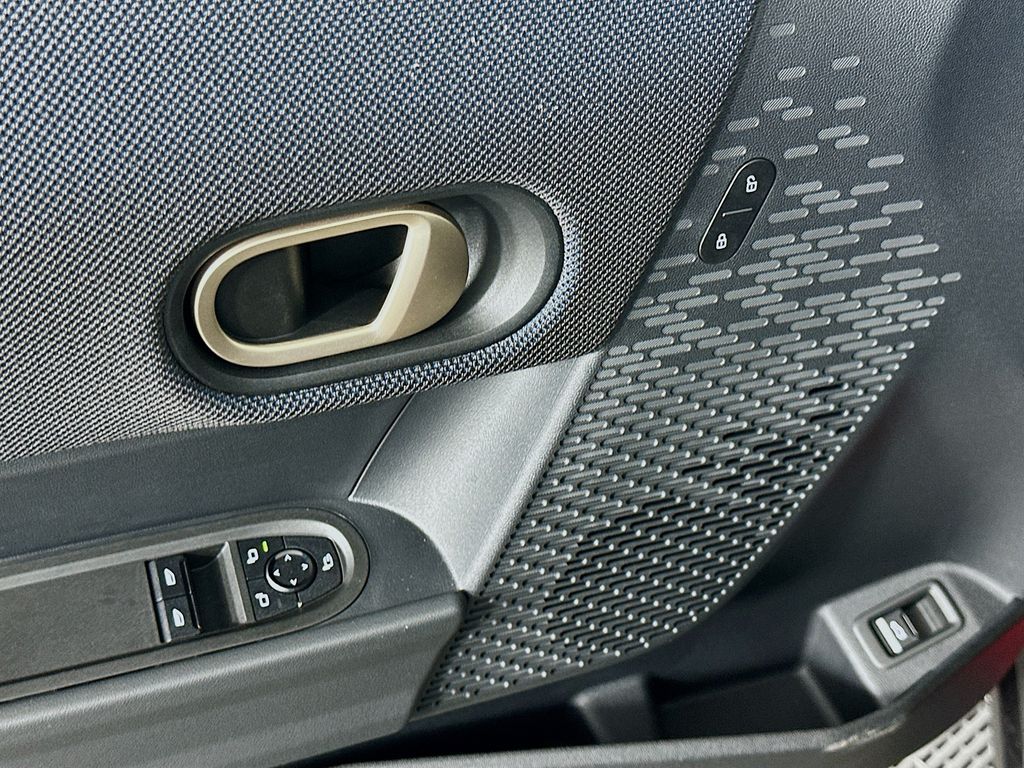 2025 MINI Cooper Hardtop S 19