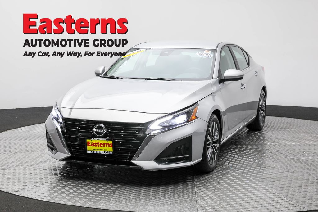 2023 Nissan Altima SV