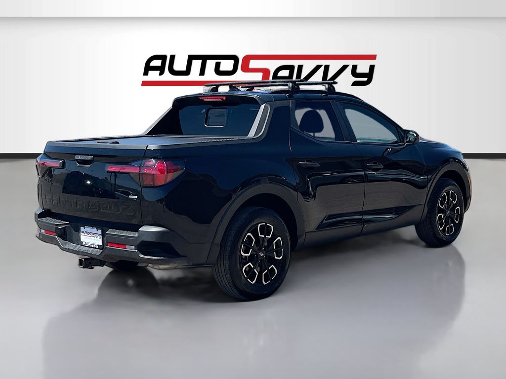 Used 2024 Black Hyundai SEL image 7