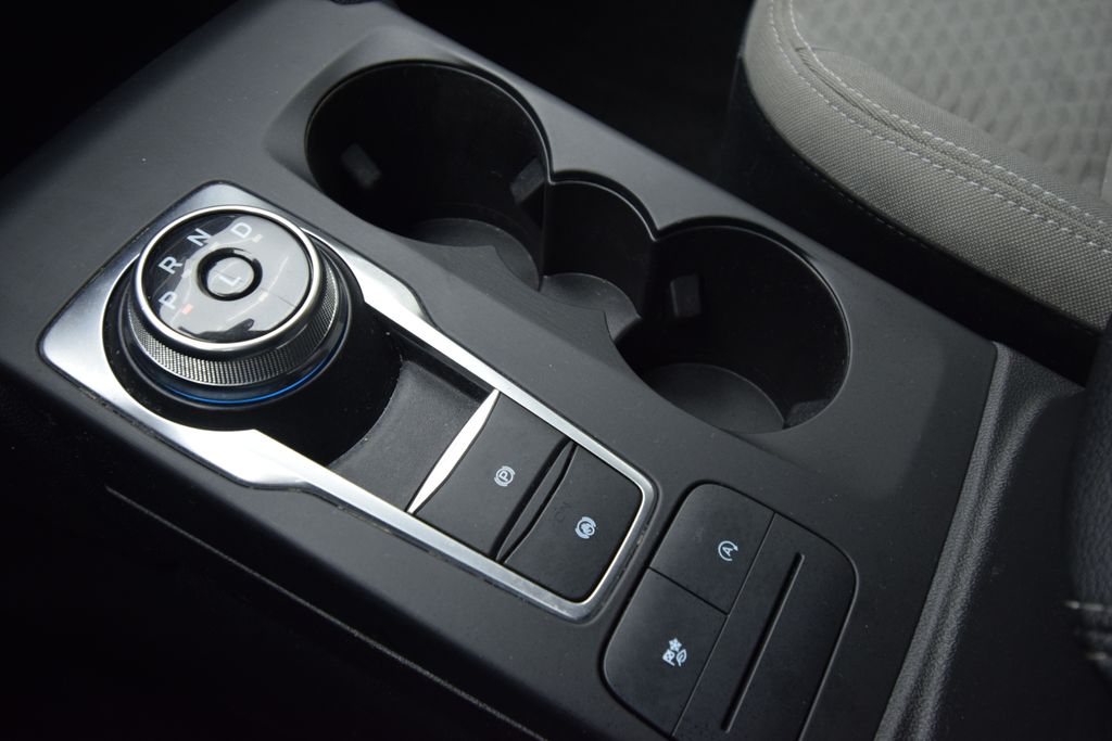 used 2022 Ford Escape car, priced at $18,999