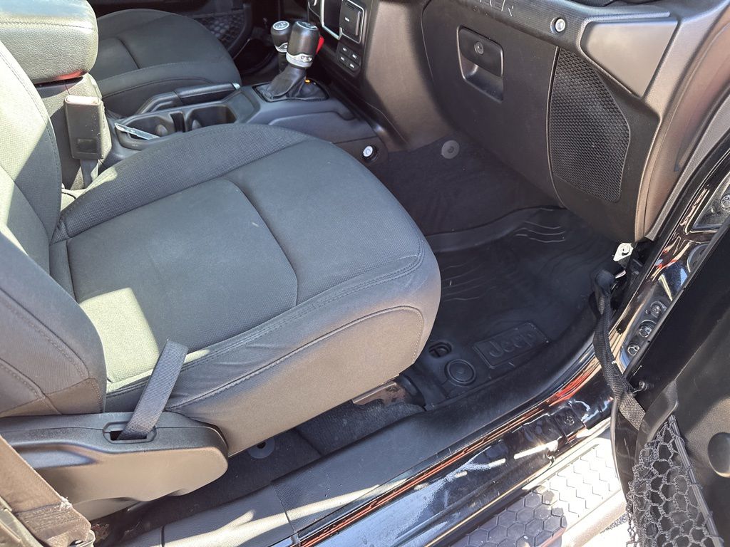 Used Car 2021 Jeep Wrangler  Unlimited Sport For Sale Under $30,000 In Austin, Texas