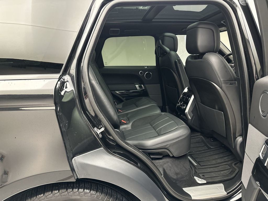 Thumbnail: 2021 Land Rover Range Rover Sport - 12
