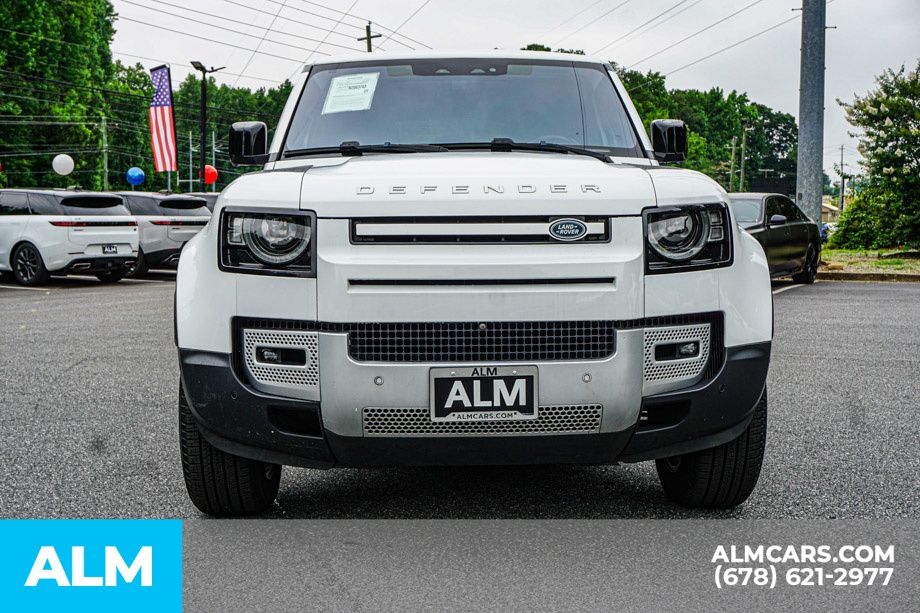 2022 Land Rover Defender SE - Photo 10