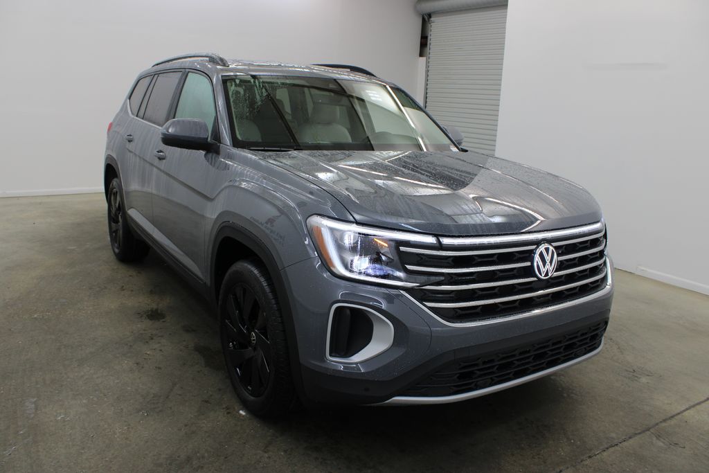 new 2026 Volkswagen Atlas car, priced at $43,361