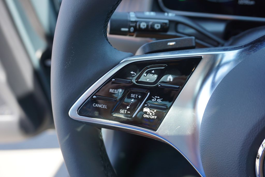 Thumbnail: 2026 Mercedes-Benz GLC - 14