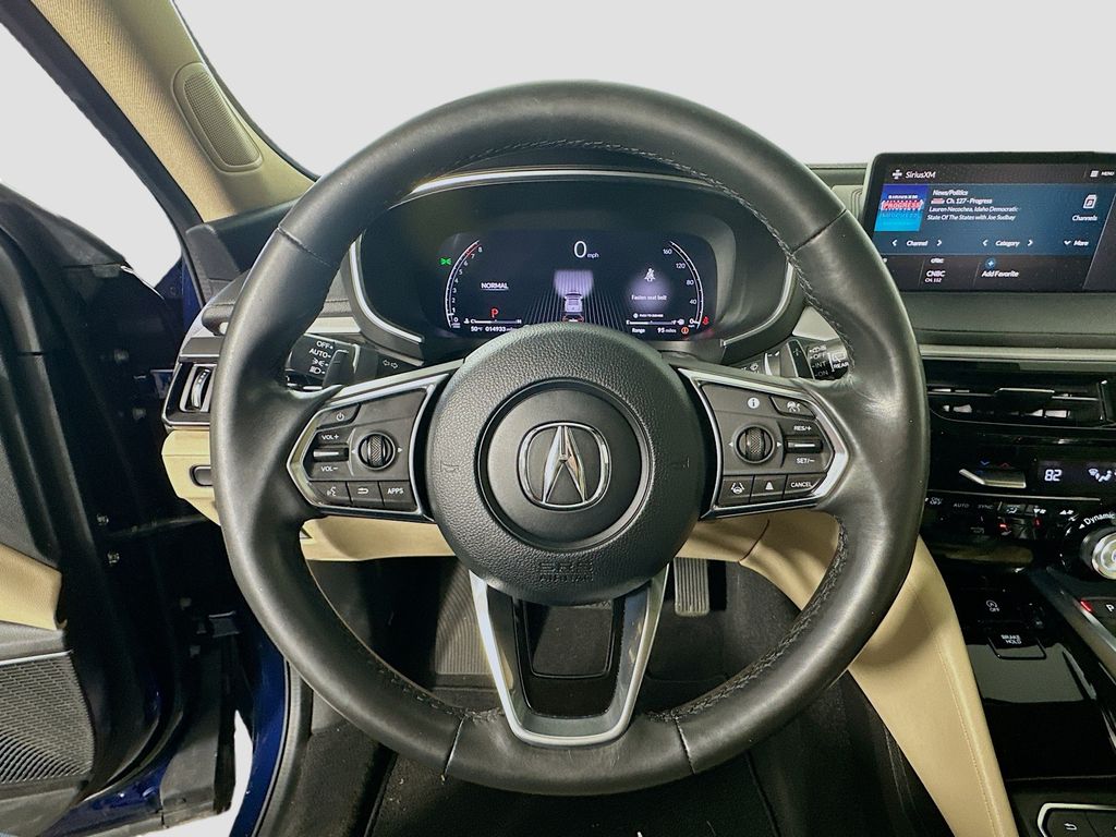 used 2024 Acura MDX car, priced at $38,999