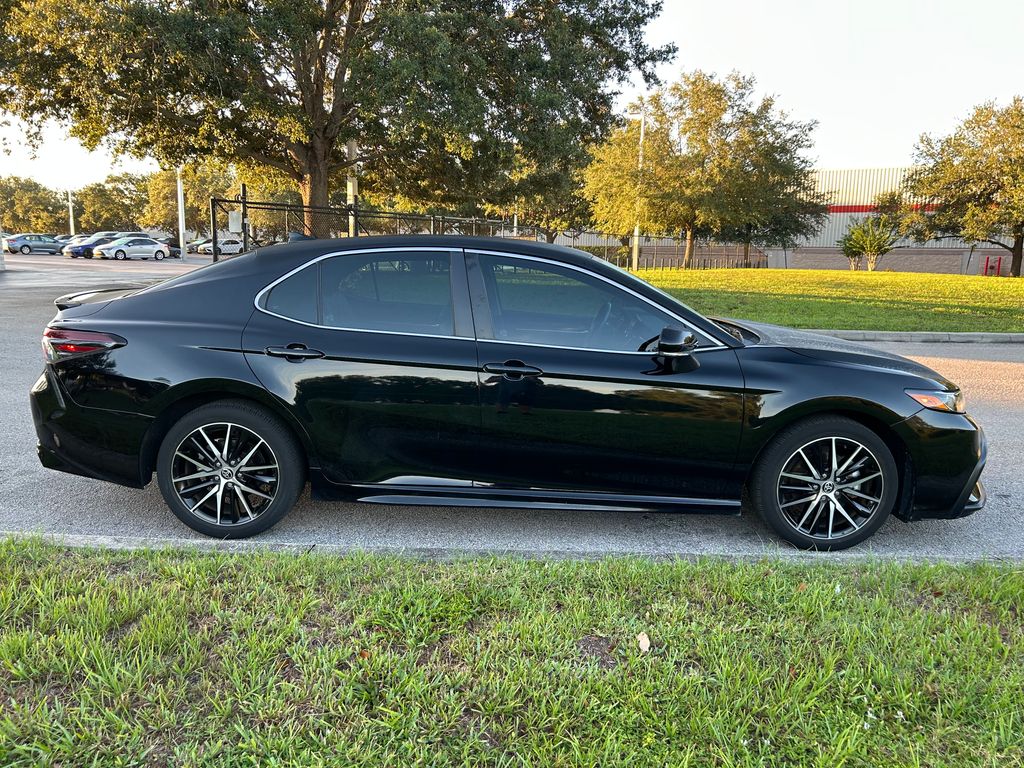 Thumbnail: 2023 Toyota Camry - 6