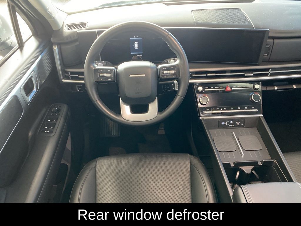 Used 2025 Silver Hyundai SEL image 5