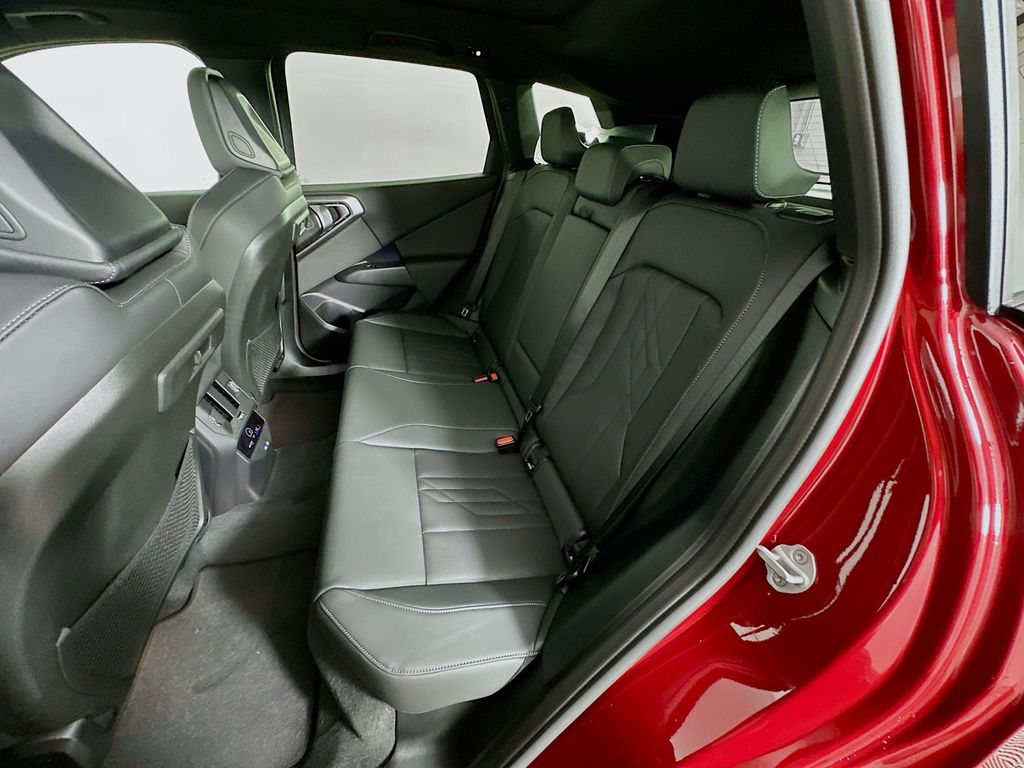 Thumbnail: 2026 BMW X3 - 17