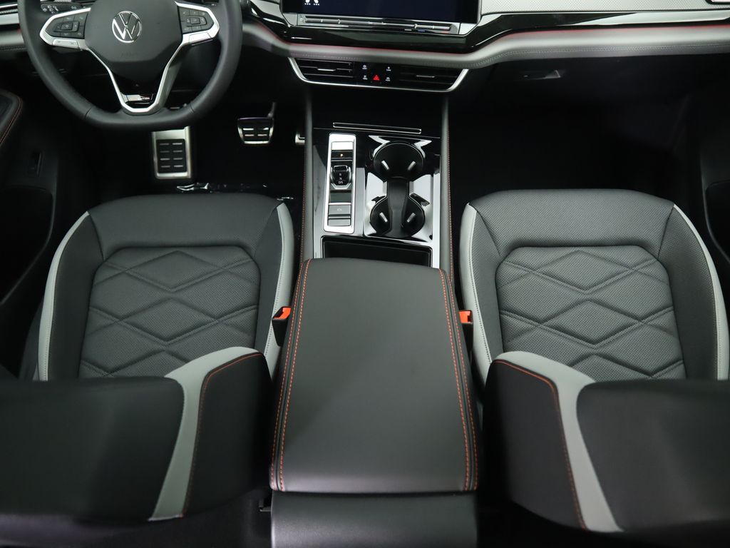 Thumbnail: 2025 Volkswagen Atlas - 17