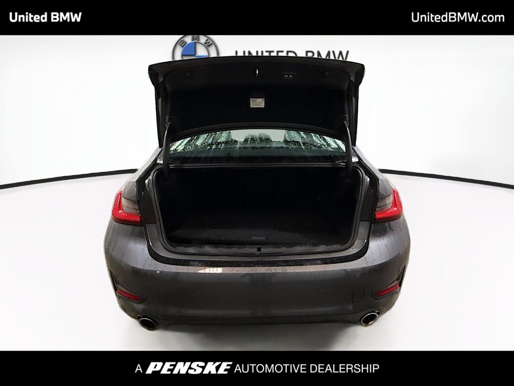 Thumbnail: 2021 BMW 3 Series - 14