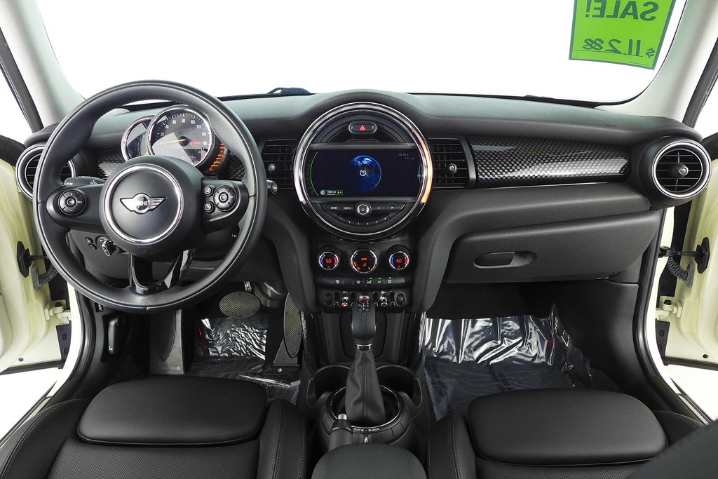 Thumbnail: 2015 MINI Cooper - 25