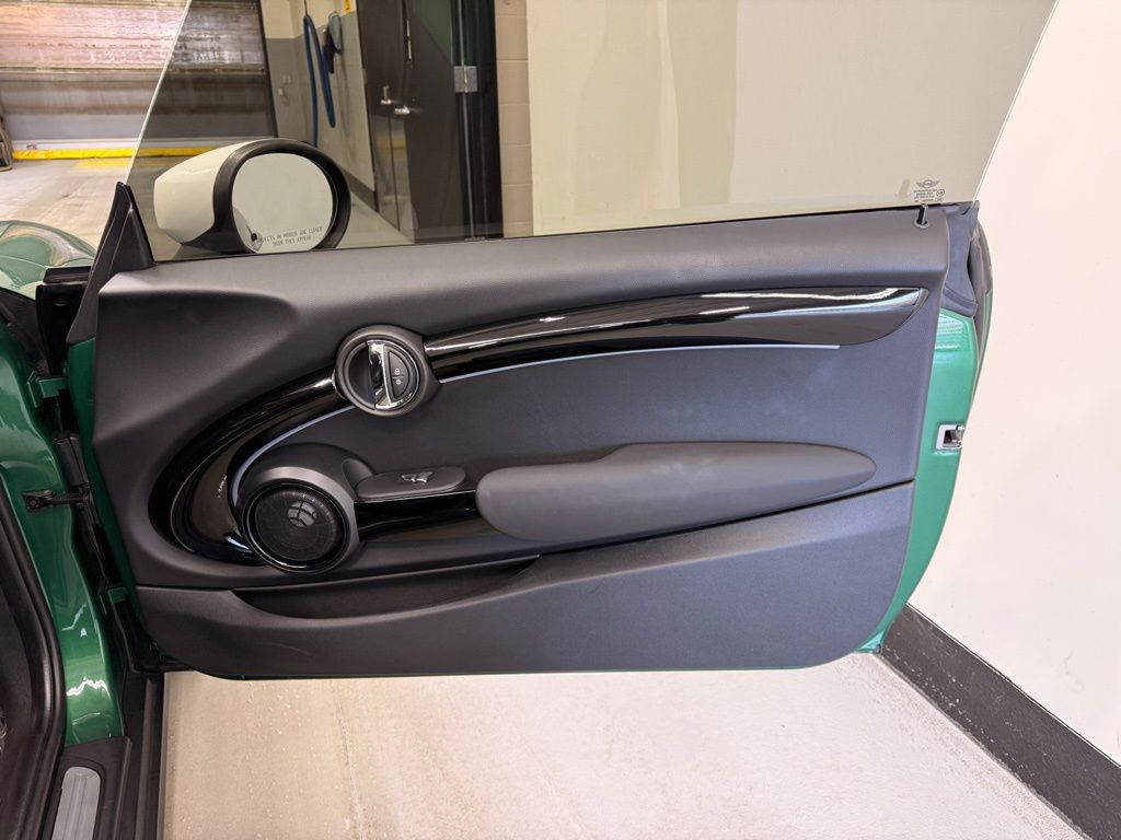 Thumbnail: 2024 MINI Cooper - 22