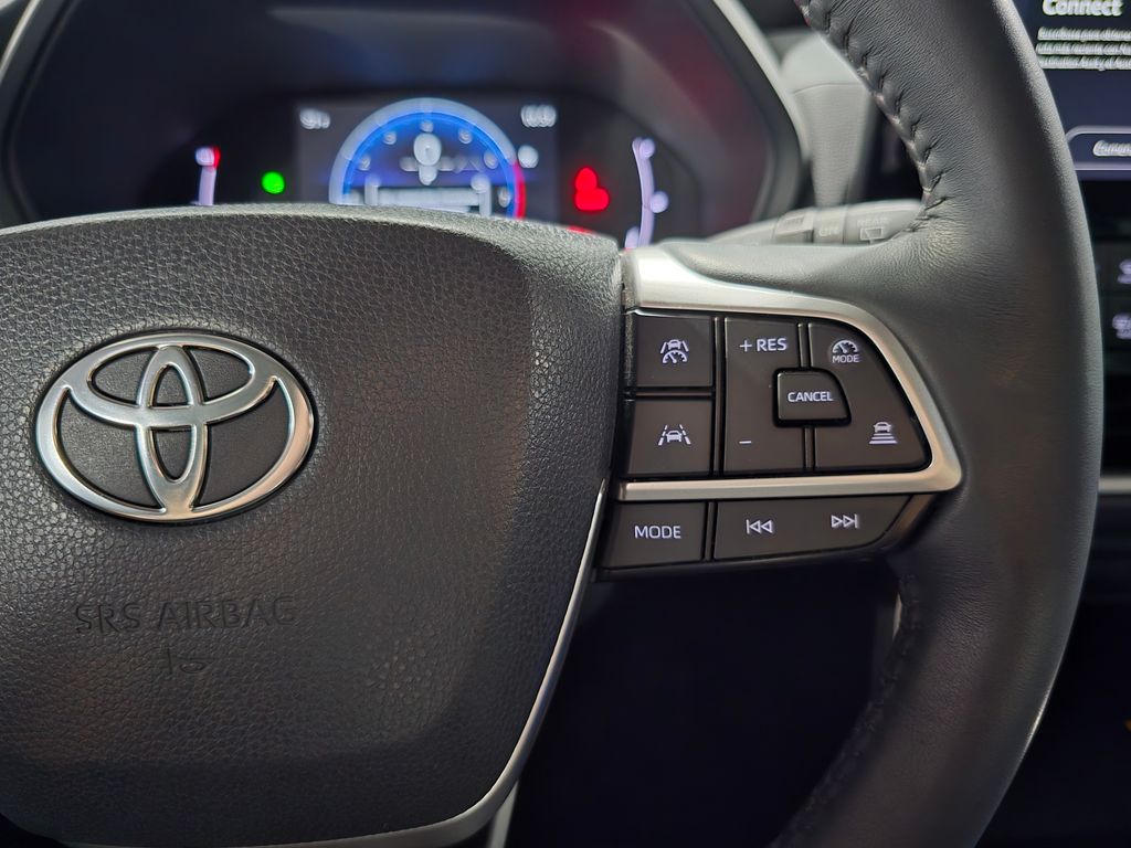 Thumbnail: 2024 Toyota Grand Highlander - 17