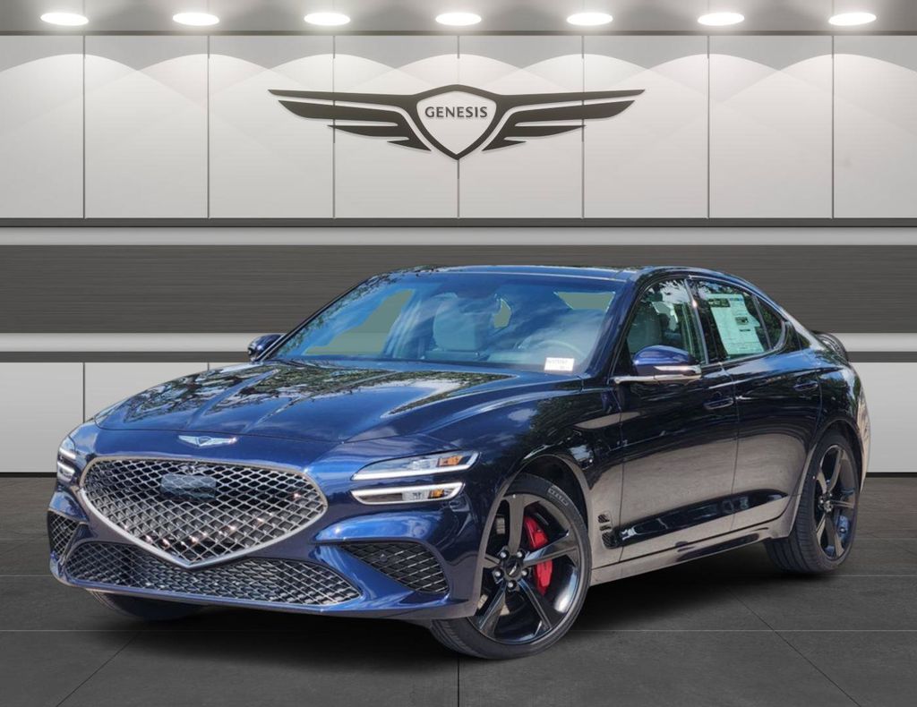 2026 Genesis G70 Azul (Capri Blue) Sedán Tracción en las cuatro ruedas 8 velocidades Automática
