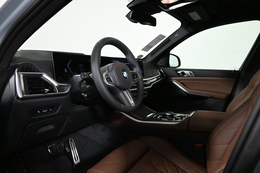 Thumbnail: 2026 BMW X5 - 14