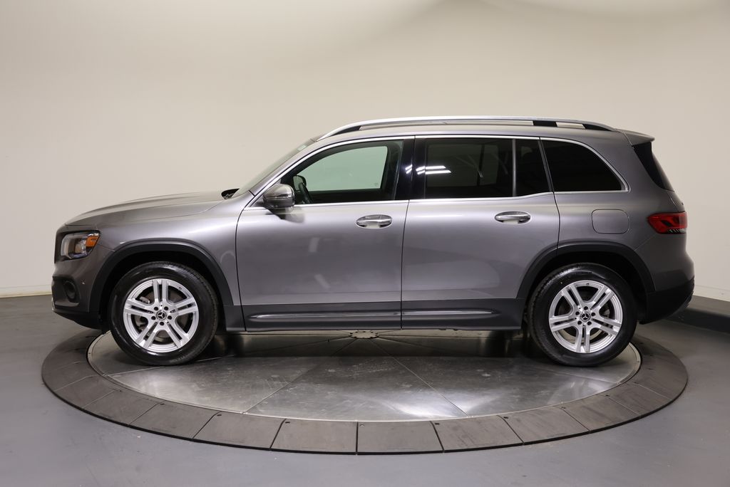 Thumbnail: 2022 Mercedes-Benz GLB - 4