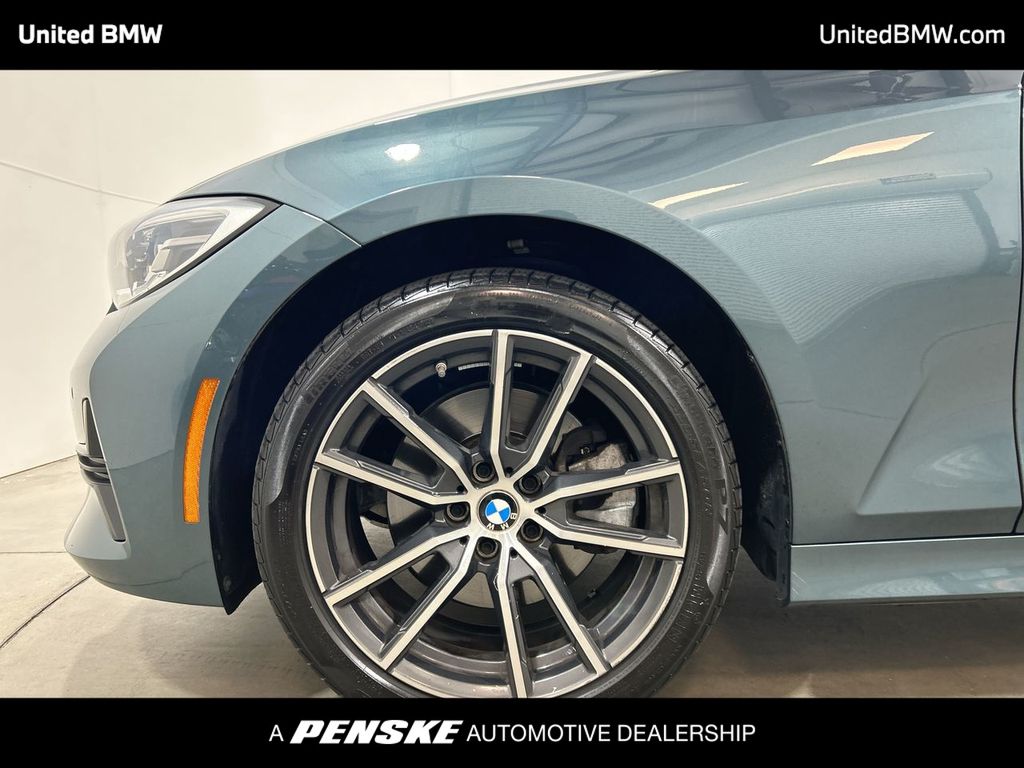 Thumbnail: 2021 BMW 3 Series - 10
