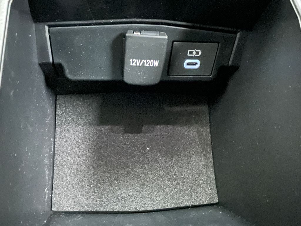 2025 Toyota Corolla LE 30