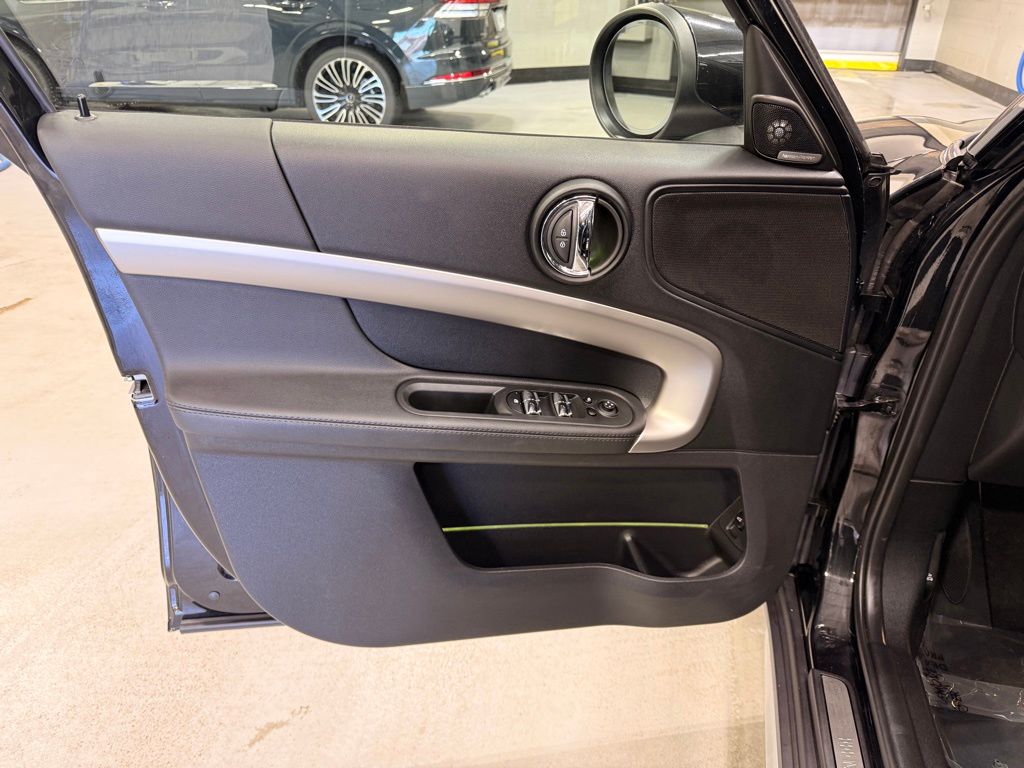 Thumbnail: 2023 MINI Cooper Countryman - 10